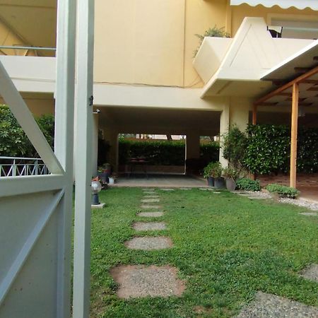 Garden Apartment With Bbq In The Athenian Riviera Kültér fotó