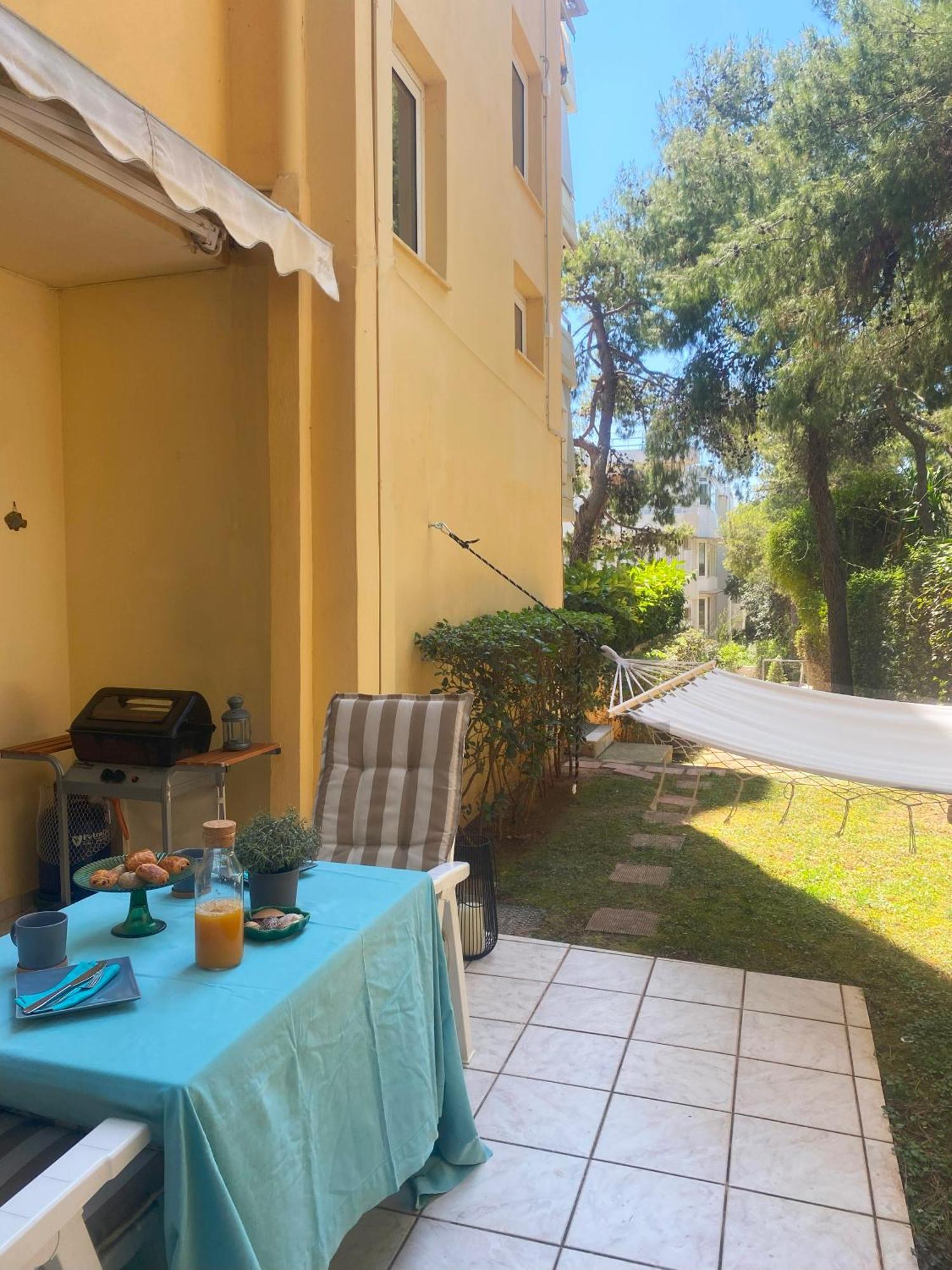 Garden Apartment With Bbq In The Athenian Riviera Kültér fotó